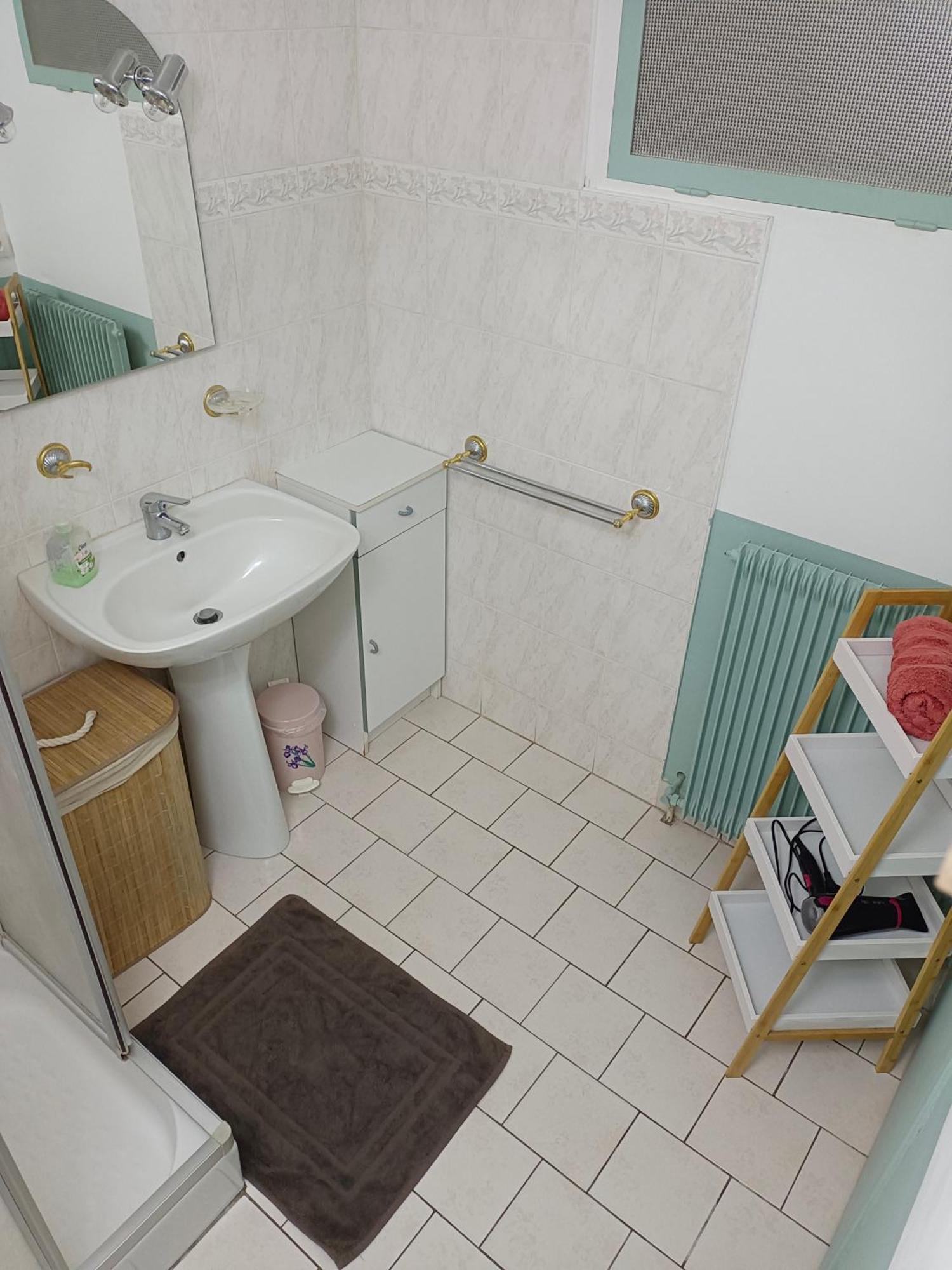 Mosnes Petite Maison Etape Loire A Velo Ou Compostelle מראה חיצוני תמונה